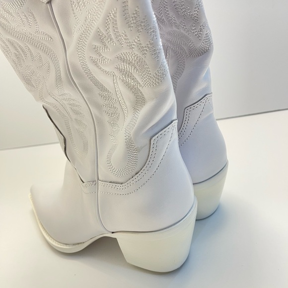 JEFFREY CAMPBELL Dagget Western Boot White Size 9 - Picture 7 of 10
